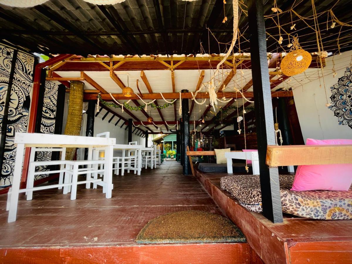 Miracles Beach Galle Exterior photo